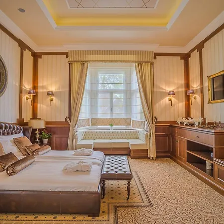 Avilla Thanhoffer * 希欧福克