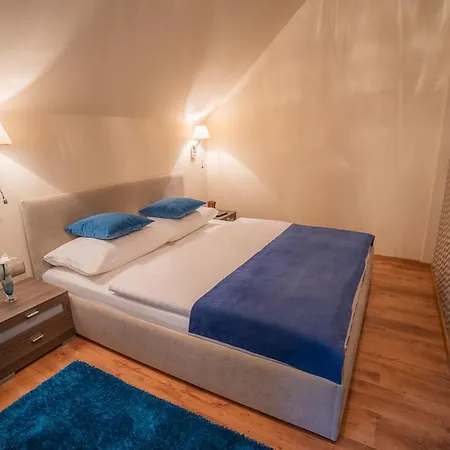 Avilla Thanhoffer Oda ve Kahvaltı