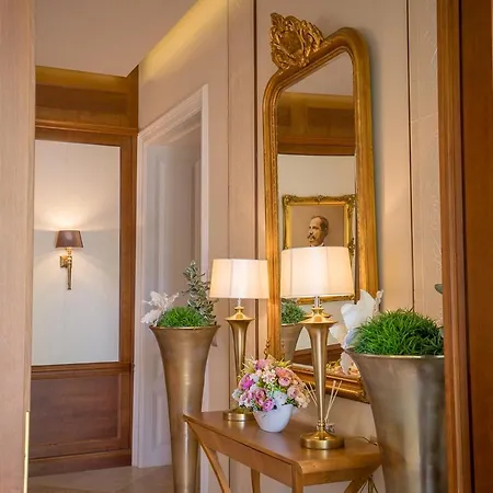 Oda ve Kahvaltı Avilla Thanhoffer Siofok