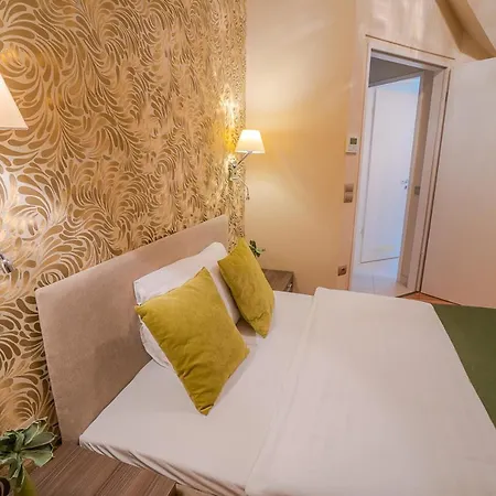 Avilla Thanhoffer 希欧福克