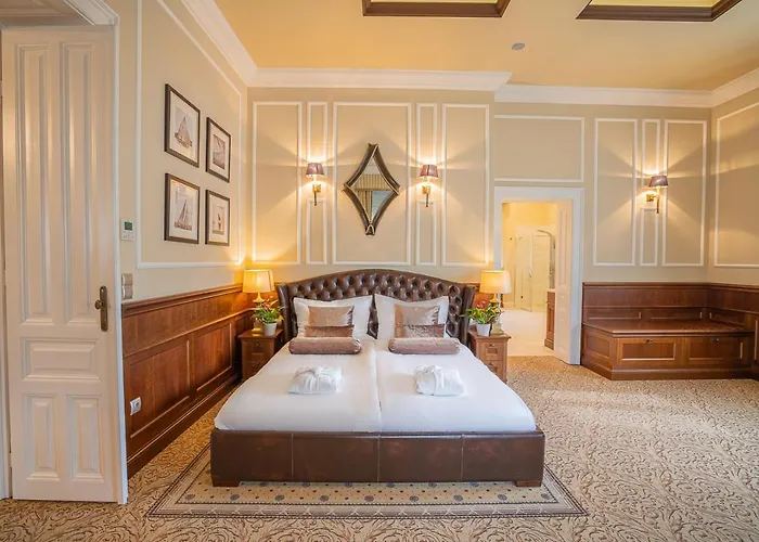 לינה וארוחת בוקר Avilla Thanhoffer