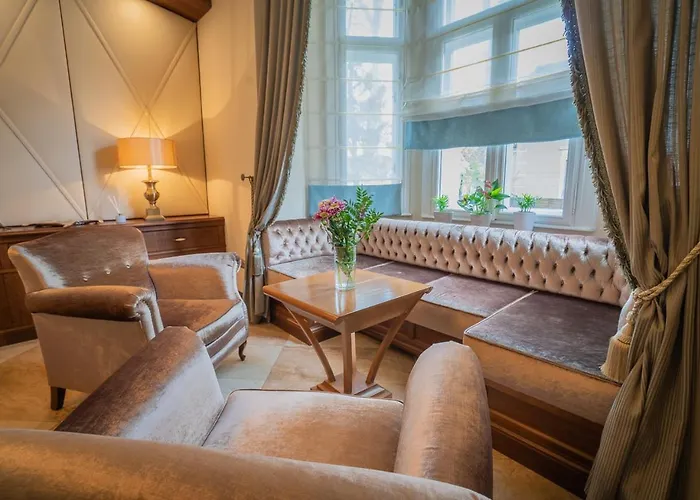 לינה וארוחת בוקר Avilla Thanhoffer שיופוק