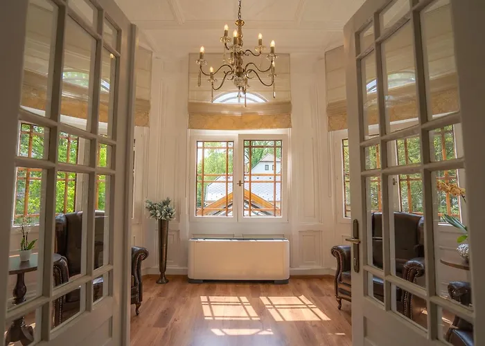 לינה וארוחת בוקר Avilla Thanhoffer *